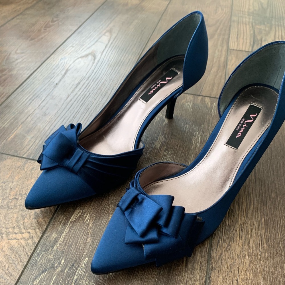 Navy Nina Shoes size 9.5